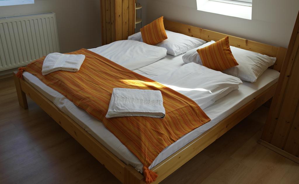 Hotel Magnolia Balatonszepezd Luaran gambar