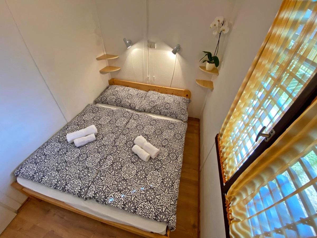 Hotel Magnolia Balatonszepezd Luaran gambar