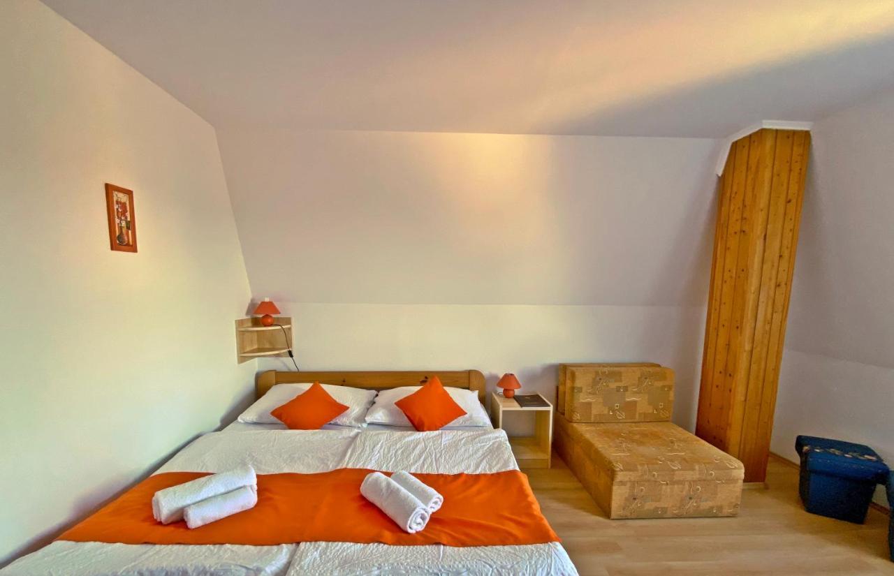 Hotel Magnolia Balatonszepezd Luaran gambar