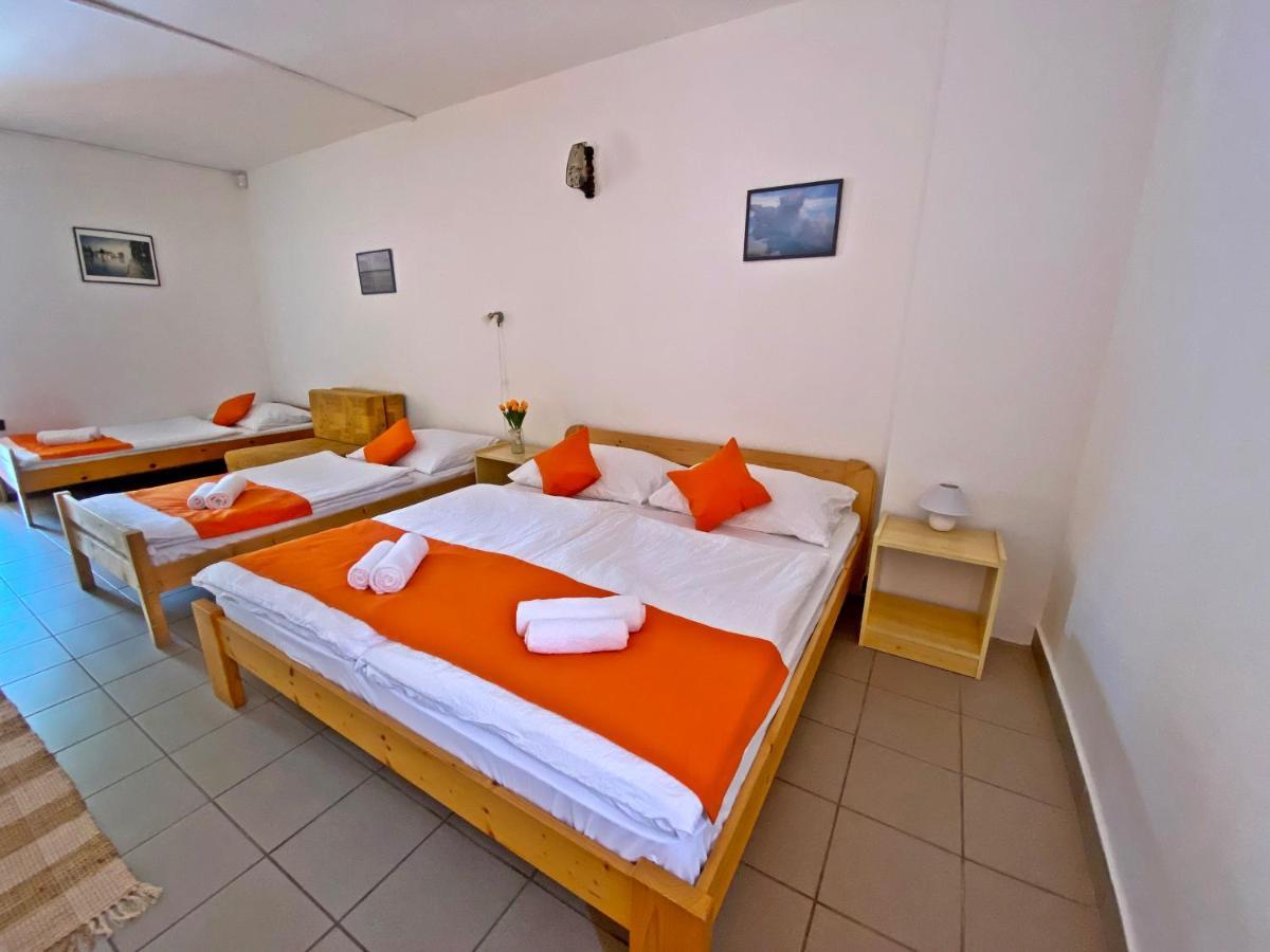 Hotel Magnolia Balatonszepezd Luaran gambar